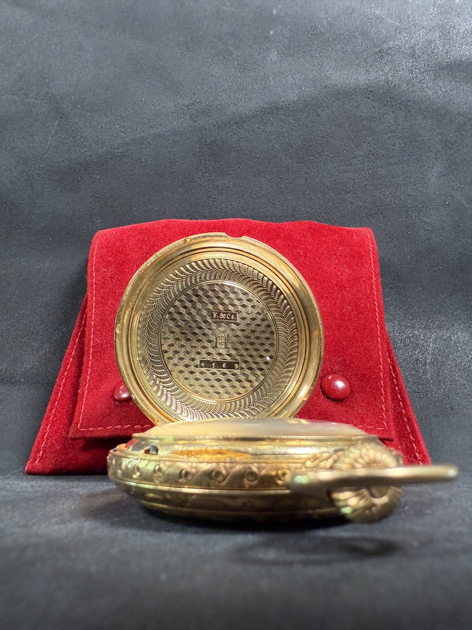 Hampden Watch Co 18s pocket watch case interior hallmarks