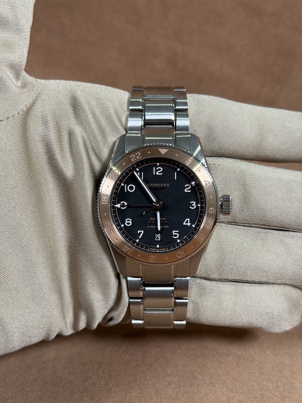 Longines Spirit Zulu Time 1925 in hand